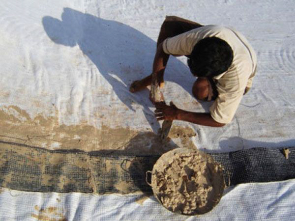 Construction of bentonite waterproof blanket